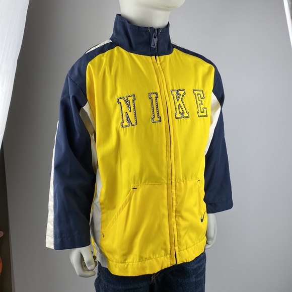 Nike Colourblock Lightweight Jacket size 3T - Picture 10 of 10